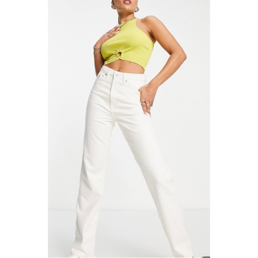 Weekday Rowe high waisted jeans White FIT LIKE 28x32